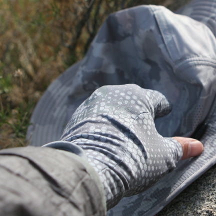 The Shelta Sun Gloves on Sale