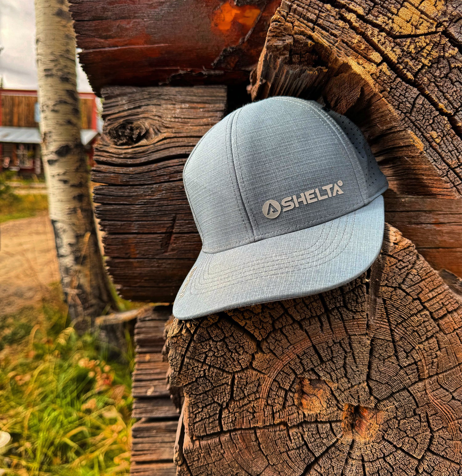 Picture of shelta Yakka cap on log